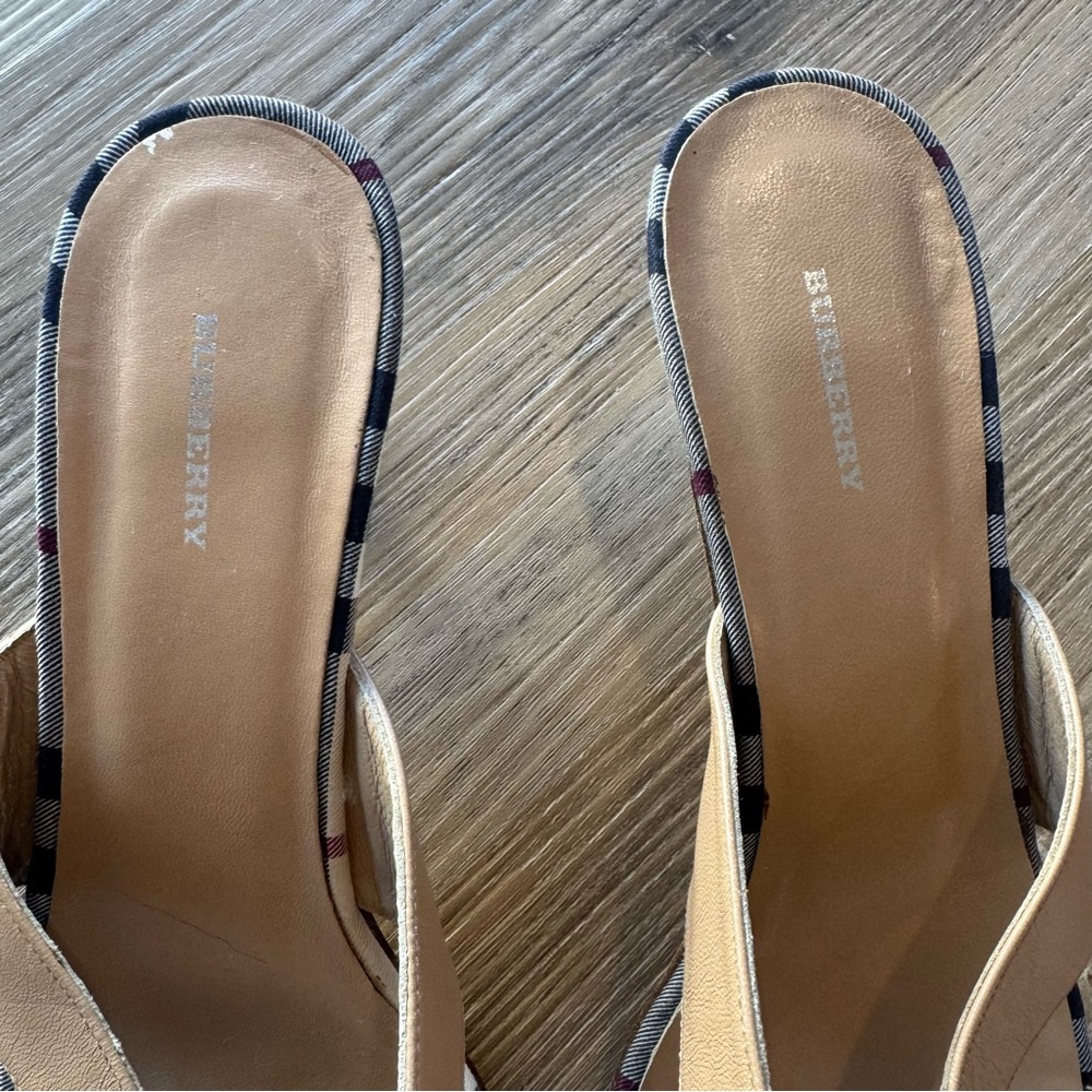 Burberry Nova Check thong sandals with a kitten heel Size 38.5 - Picture 5 of 7